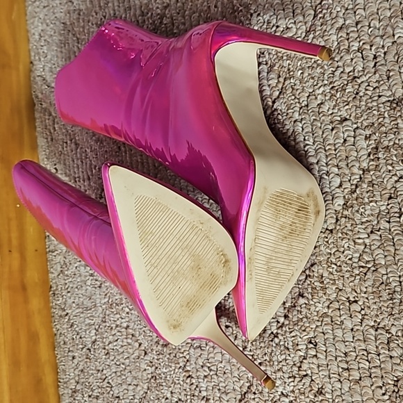Holographic Pink Boots - Picture 2 of 3